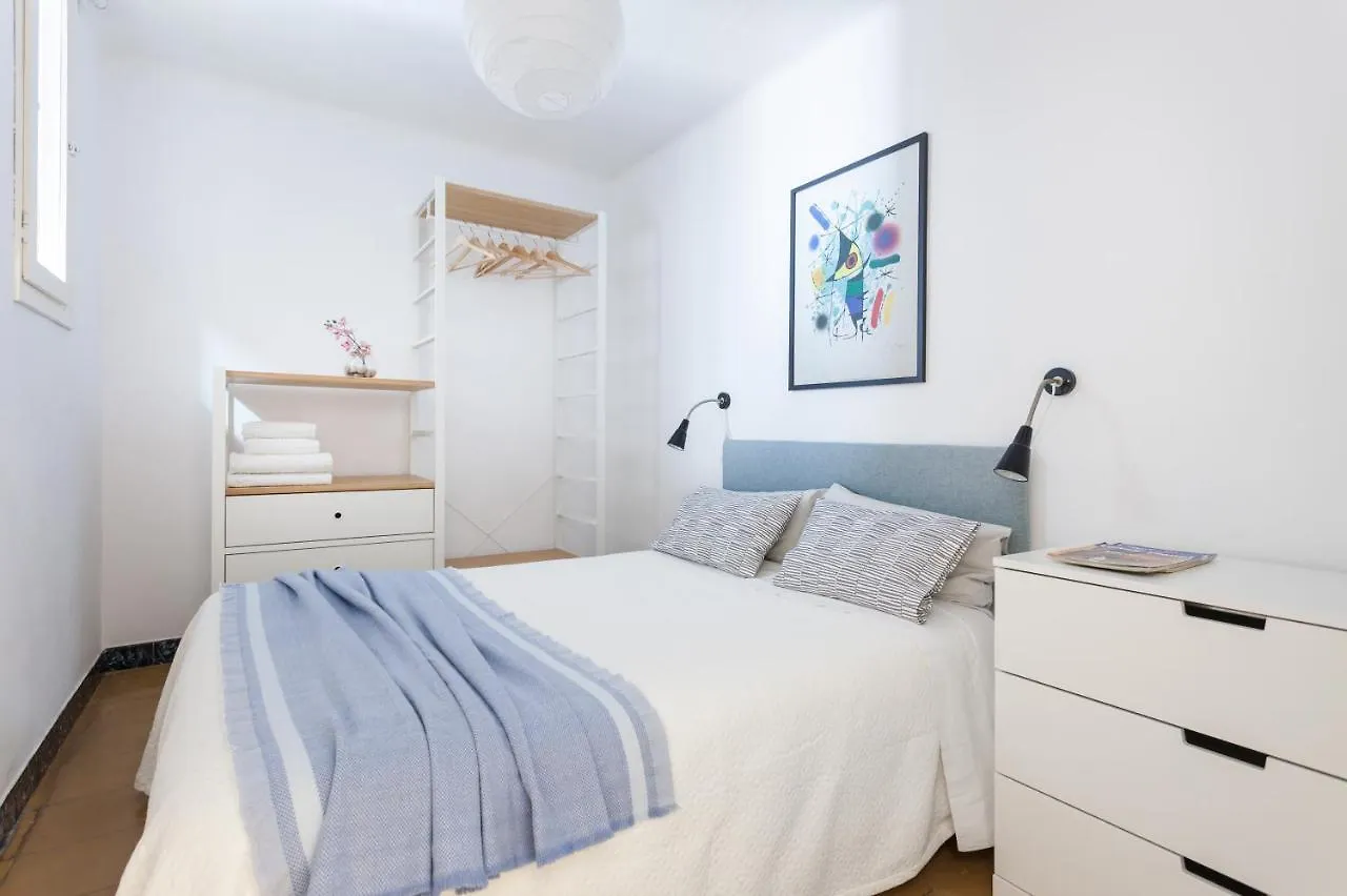Apartamento Con Encanto, Luminoso Y Tranquilo Apartment L'Hospitalet de Llobregat 0*,