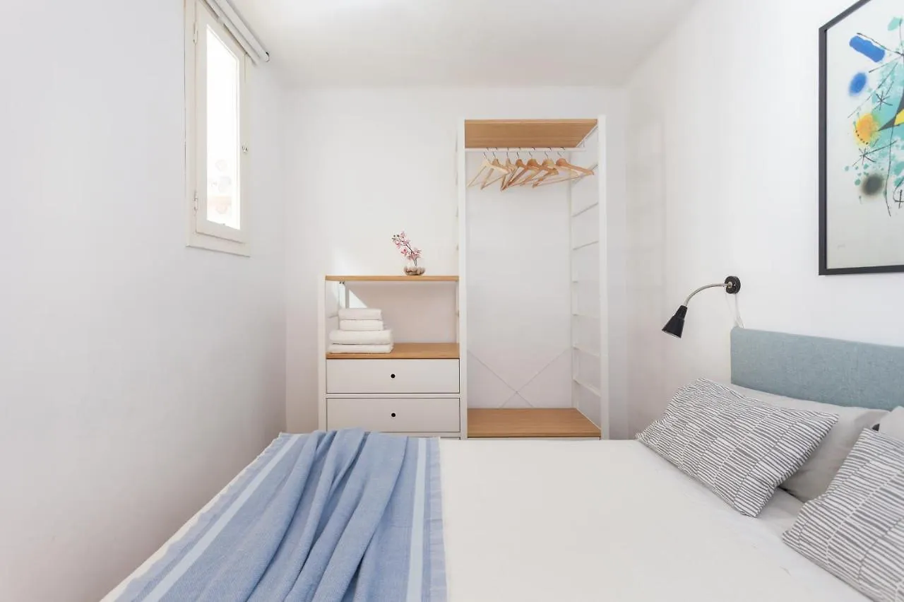 Apartamento Con Encanto, Luminoso Y Tranquilo Apartment L'Hospitalet de Llobregat